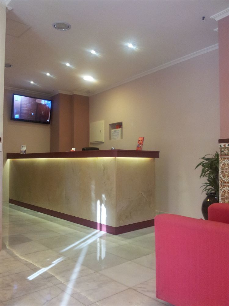 Hostal Tarik Hotel Тарифа Екстериор снимка