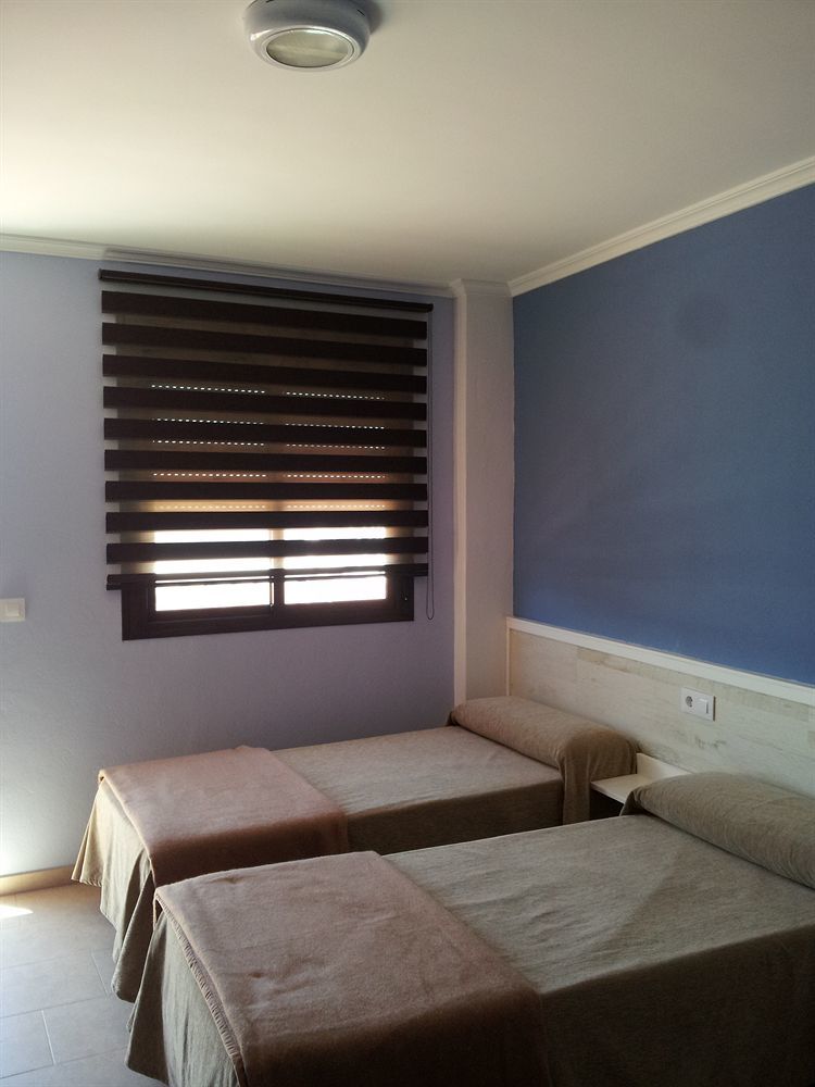 Hostal Tarik Hotel Тарифа Екстериор снимка